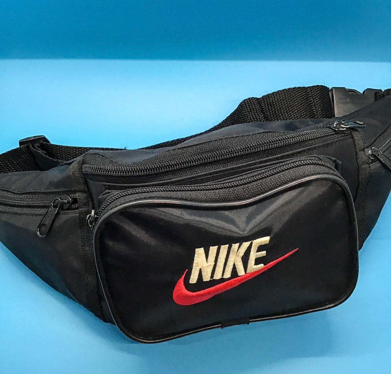 Afwijzen smokkel Regenachtig Vintage Nike fanny waist bag – recycled glory
